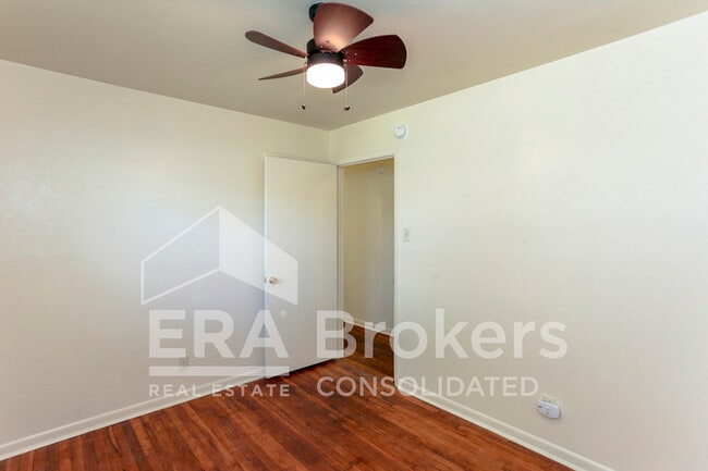 Building Photo - 1401 Illinois Ave