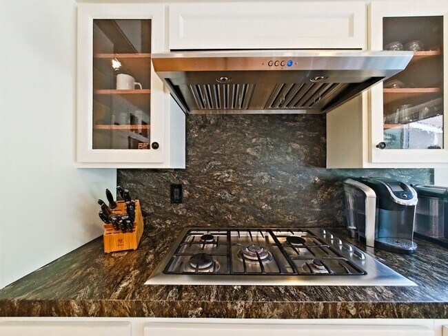 Building Photo - 33702 Calle Conejo