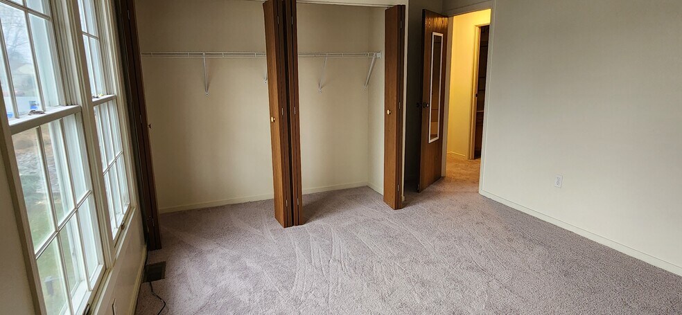 Building Photo - 226 Allison Ave