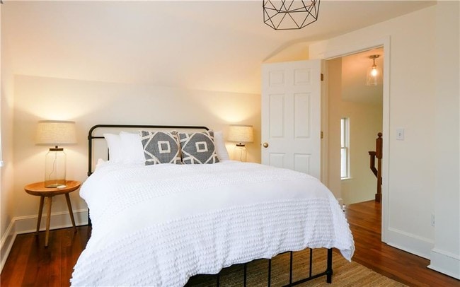 Building Photo - 45 1/2 2nd St