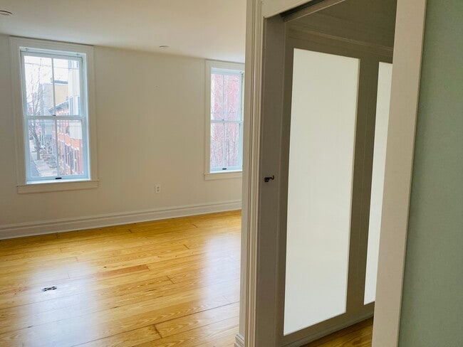second floor front bedroom or den - 813 S 17th St