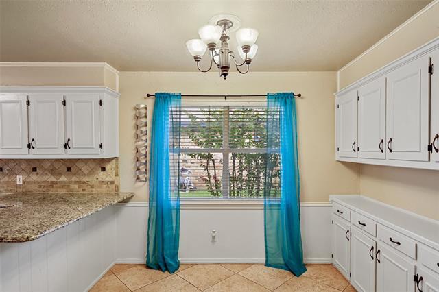 Building Photo - 2509 Westridge Dr