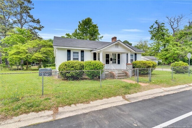 Building Photo - 1100 Hood Ave