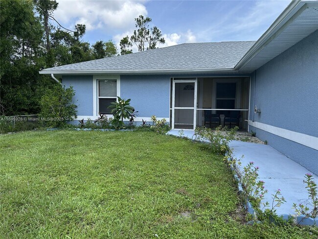 Primary Photo - 2702 Robin Ave S