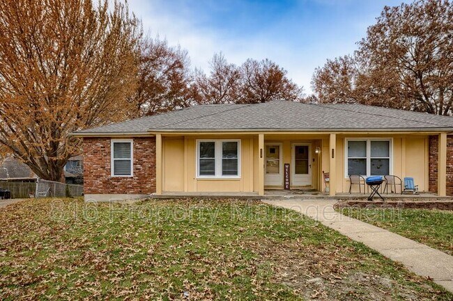 Primary Photo - 11125-11127 E 84th Terr