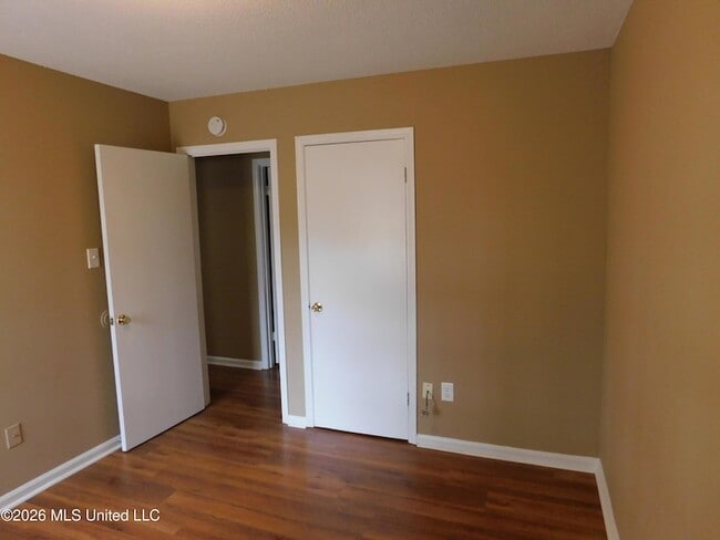 Building Photo - 7868 Trafton Cove S