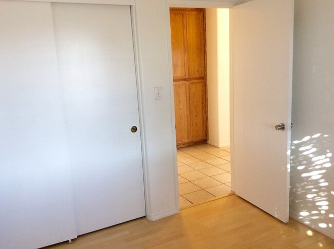 Building Photo - 1516 Hadar Rd