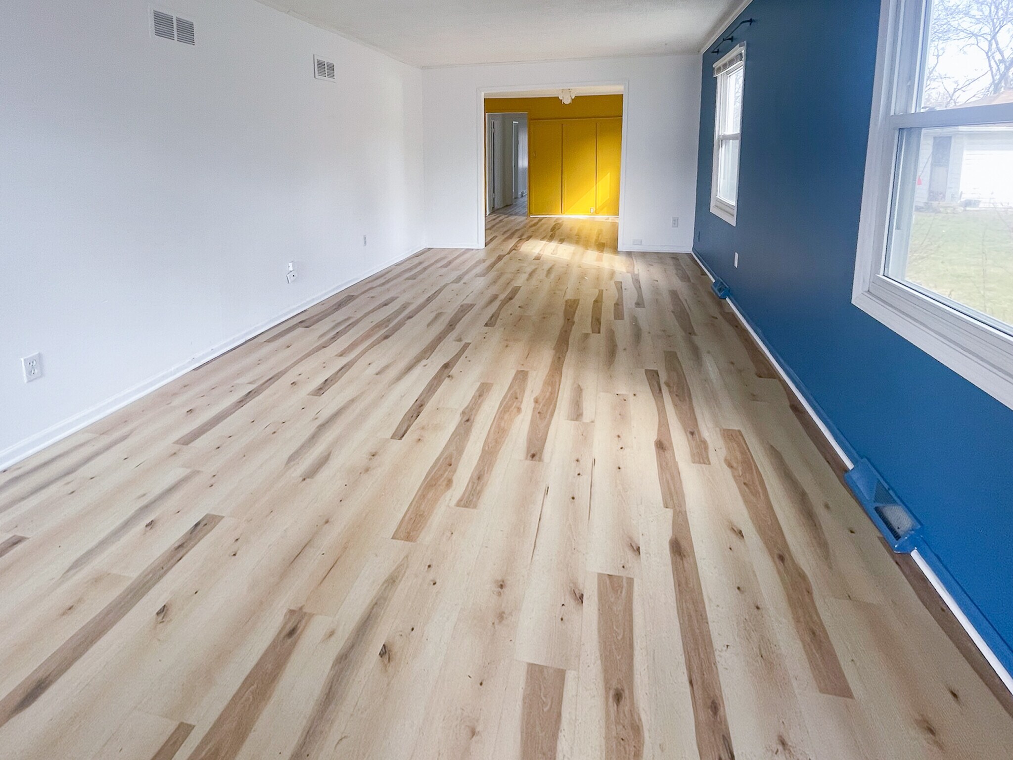 Building Photo - 705 State St