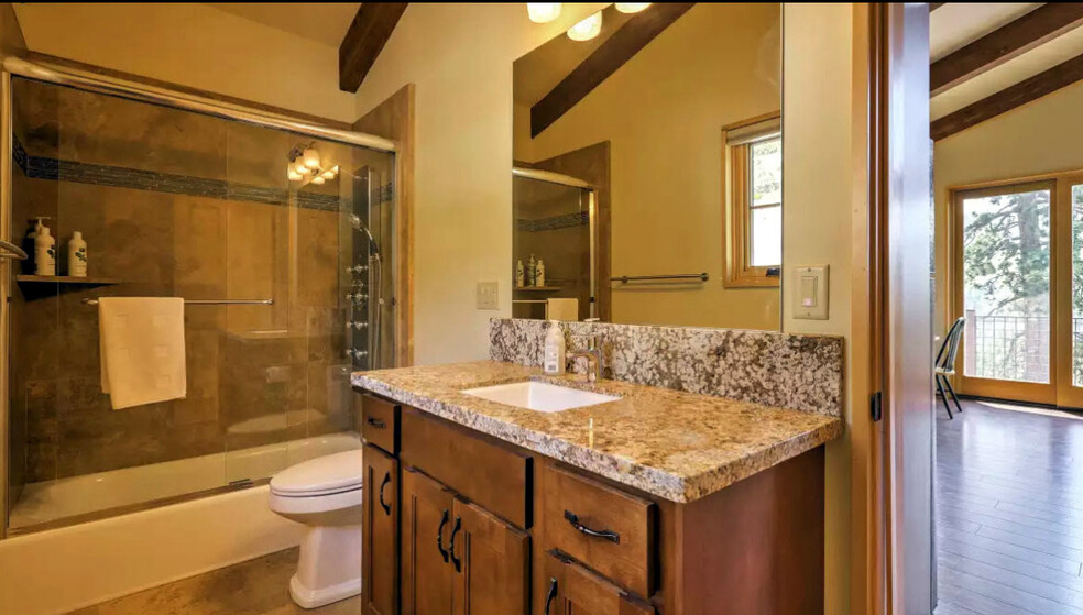 Building Photo - 58330 Donner Summit Rd