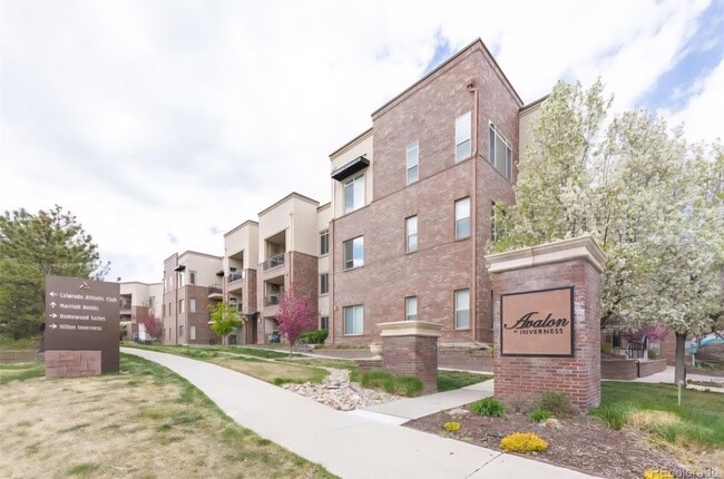 Building Photo - 301 Inverness Way S