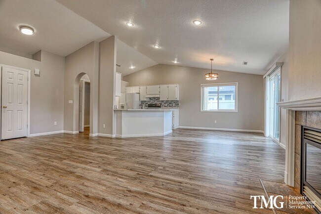 Building Photo - Charming Ranch in Desirable East County with Private Fenced Yard