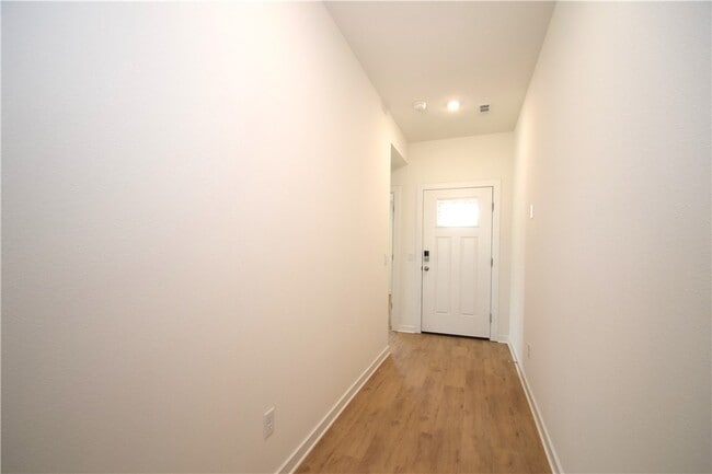 Building Photo - 572 Colorado St