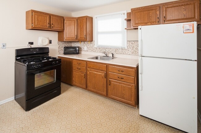 Building Photo - Ranch home near Christiana Hospital - COMI...