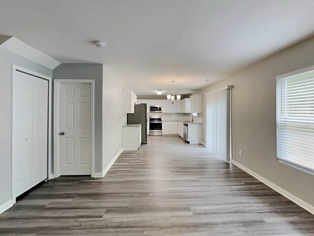 Building Photo - 2546 Buckleigh Dr