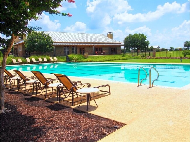 Building Photo - 2844 Mission Tejas Dr