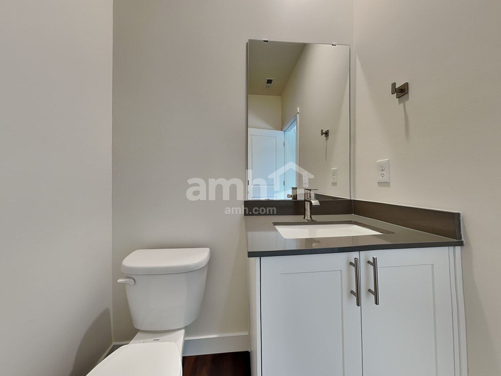 Building Photo - 7706 Verona Lp SW