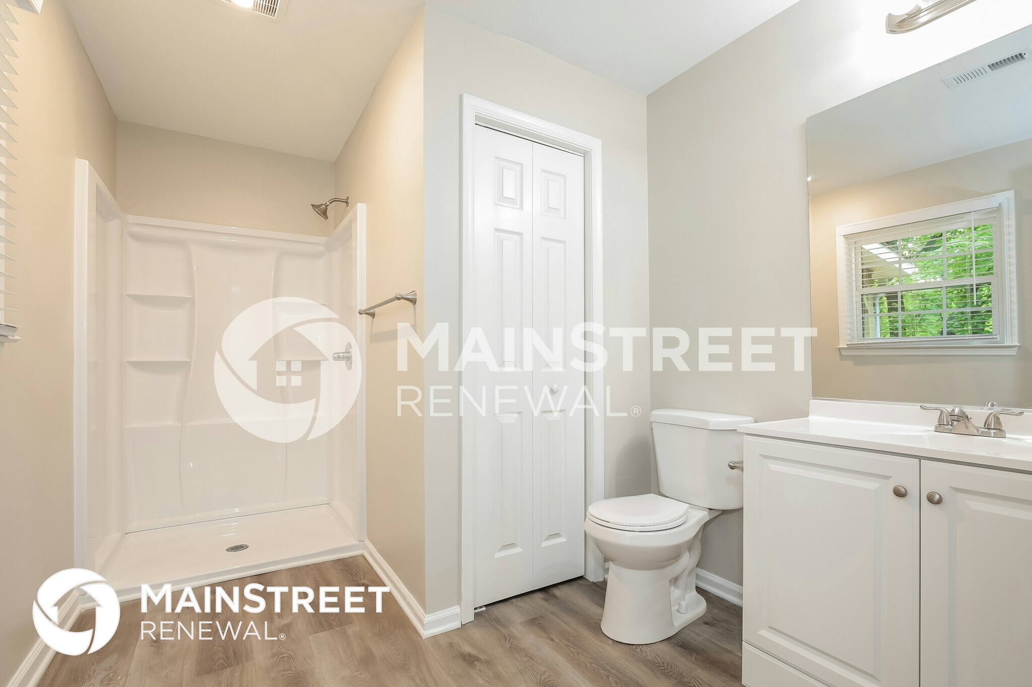 Building Photo - 237 Creekwood Dr