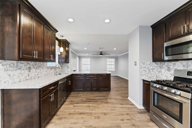 Building Photo - 13934 Beckwith Dr