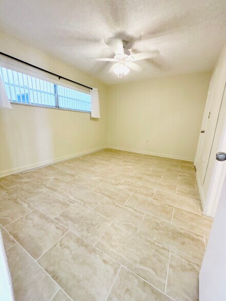 Bedroom #1 - 1127 King Arthur Ct