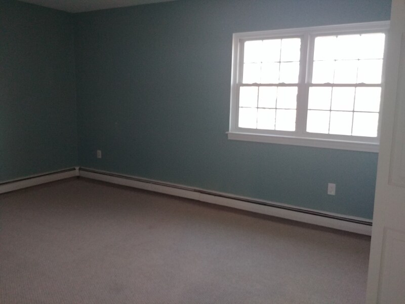 Building Photo - 19 Chapel Hill Dr