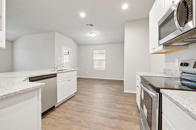 Building Photo - 3209 Ridge Pl