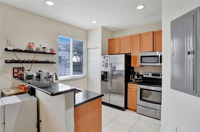 Building Photo - 12600 SW 50th Ct