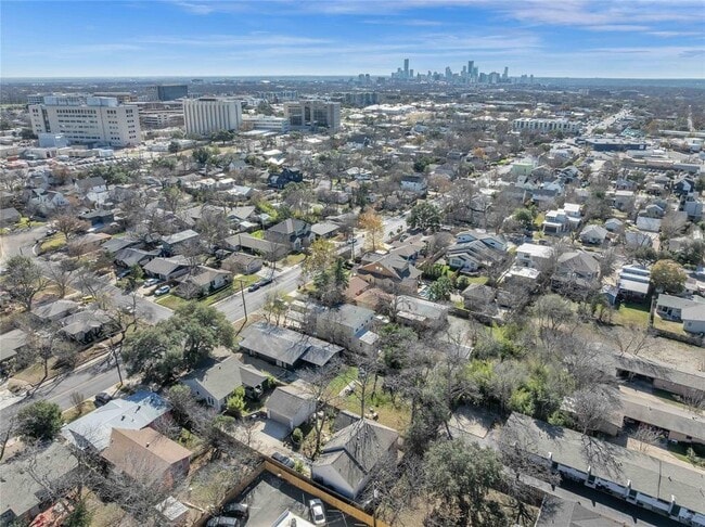 Building Photo - 5210 Woodrow Ave