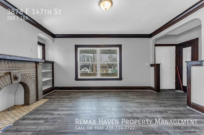 Building Photo - 3878 E 147 St #2/UP, Cleveland - 2 Bed 1 B...