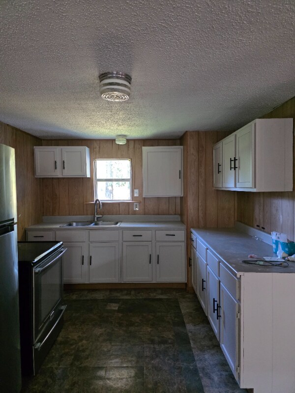 Building Photo - 201 Pine Bend Ct