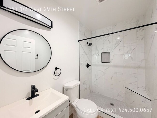 Building Photo - 1587 1/2 West 29th Street-