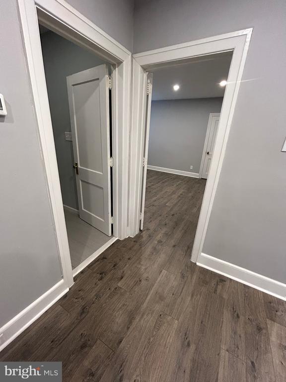 Building Photo - 336 Main St