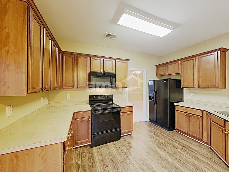 Building Photo - 492 Winter Haven Ln
