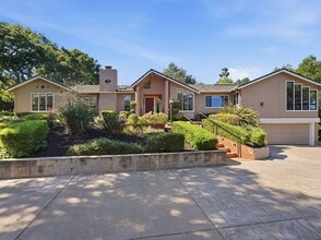 Building Photo - OPEN HOUSE 5/9 & 5/10 1:30-4:30
