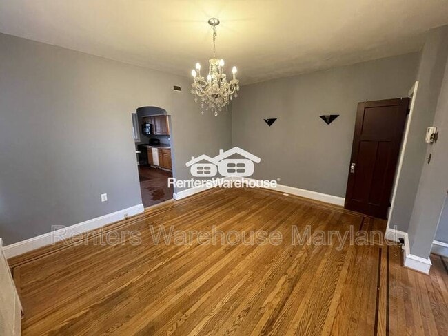 Building Photo - 3400 Dudley Ave