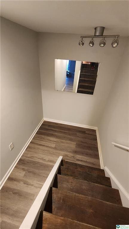 Building Photo - 2285 Juniper Dr