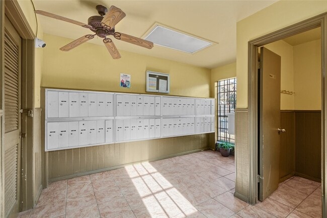 Building Photo - 11540 Chimney Rock Rd