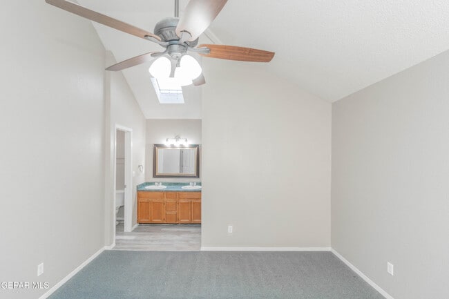 Building Photo - 12029 Crown Woods Ct