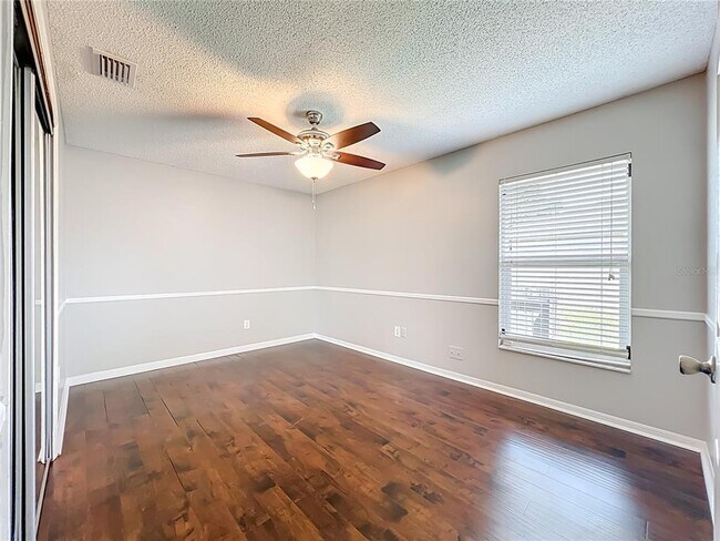 Building Photo - 9134 Sabal Palm Cir
