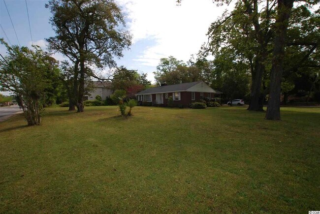 Building Photo - 402 50th Ave N