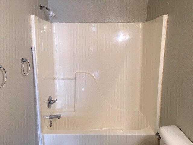 Building Photo - 811 Mallow St