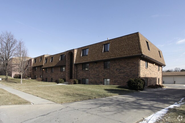 Primary Photo - Lamplighter 1 Apartments