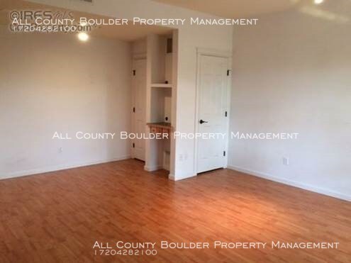 Building Photo - 1575 Zamia Ave