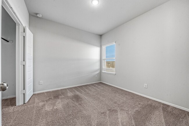 Building Photo - 5903 Dawning Sun Rd