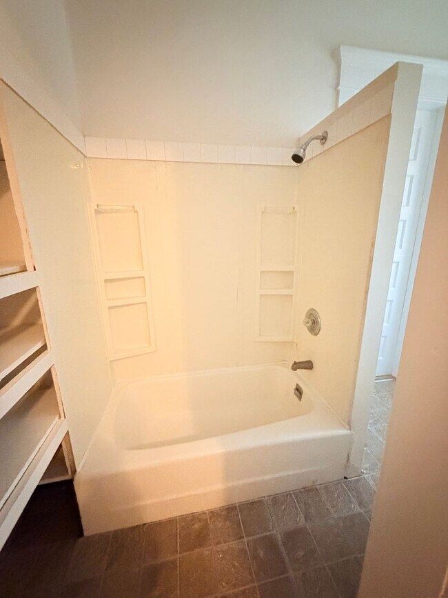 Building Photo - 71 N Warman Ave