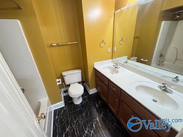 Building Photo - 302 Earnhardt Dr