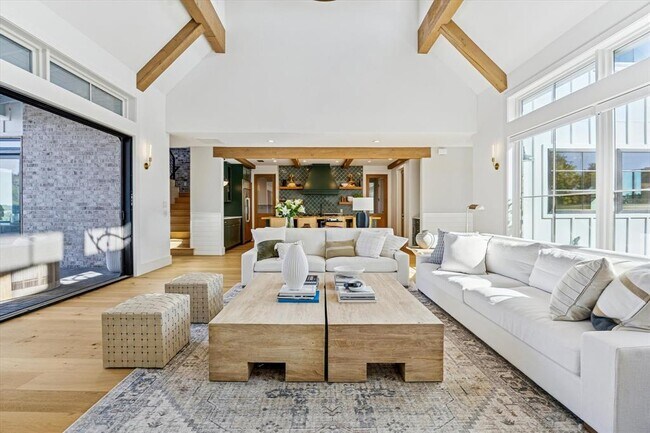 Building Photo - 5000 Creek Meadow