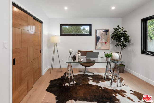 Building Photo - 3936 Farley Ct