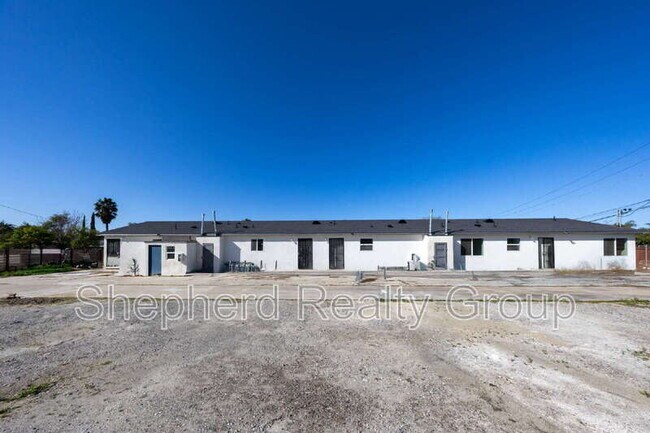 Building Photo - 7721 Janet Ave