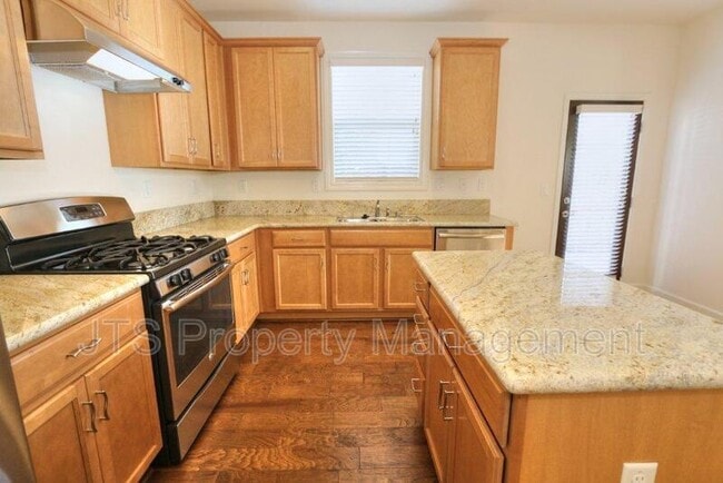 Building Photo - 1209 Lavande Dr