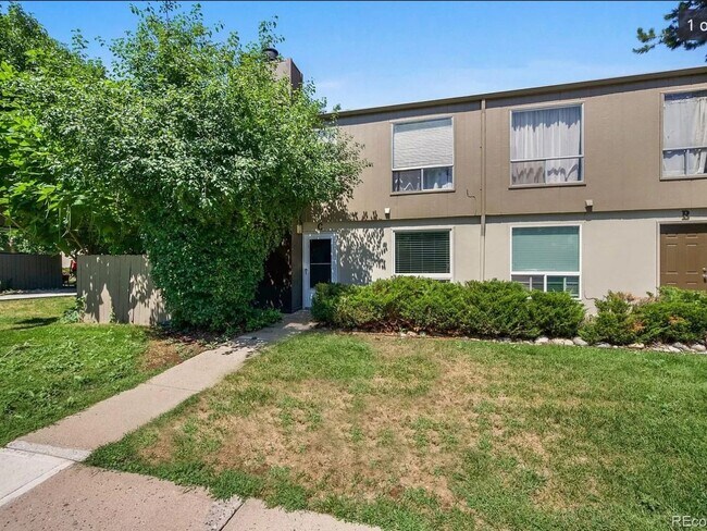 Primary Photo - Charming 1-Bedroom Apartment in Denver – P...